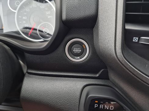 New 2026 RAM 1500 Tradesman AWD/4WD image 18