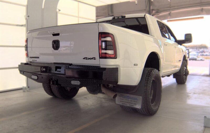 Used 2023 RAM 3500 Laramie w/ Night Edition AWD/4WD image 4