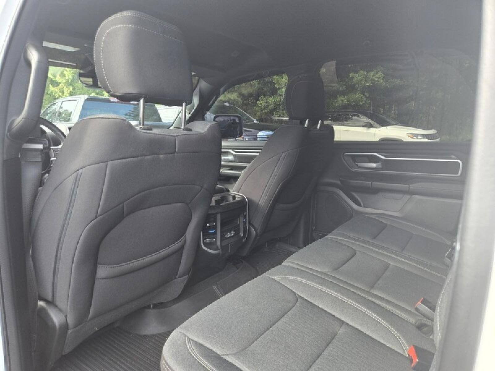 Used 2023 RAM 1500 Big Horn AWD/4WD image 23