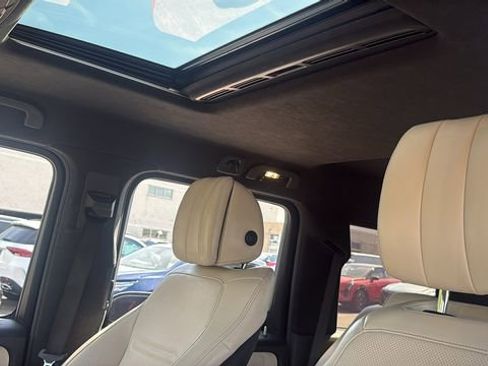 Used 2021 Mercedes-Benz G 550 image 25