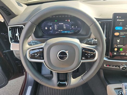 Used 2026 Volvo XC90 B6 Plus w/ Protection Package AWD/4WD image 19