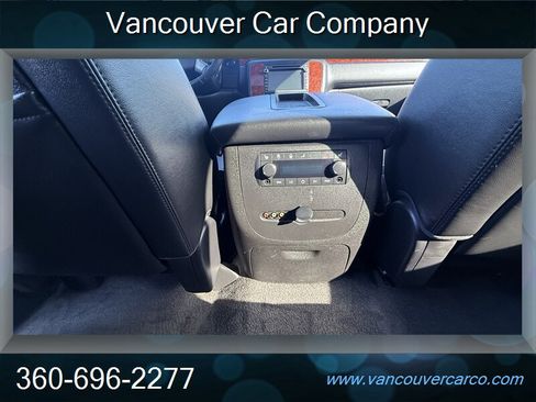 Used 2013 Chevrolet Tahoe LT w/ Luxury Package AWD/4WD image 27