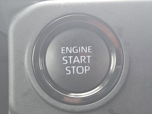 Used 2024 Toyota Tacoma SR5 image 33