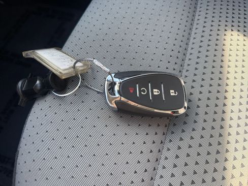 Used 2025 Chevrolet Trax LT image 20