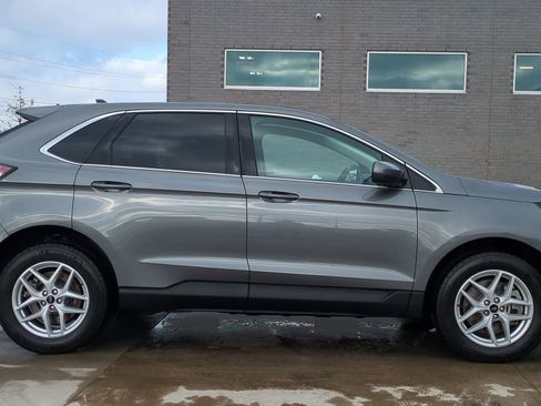 Used 2023 Ford Edge SEL w/ Convenience Package image 8
