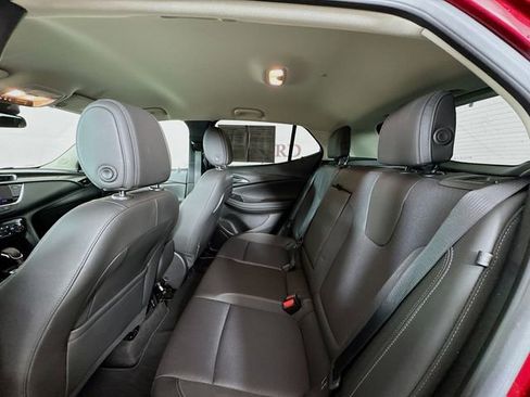 Used 2023 Buick Encore GX Select w/ Sport Touring Package image 28