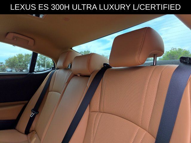 Used 2024 Lexus ES 300h Ultra Luxury w/ Accessory Package (Z1) FWD image 16