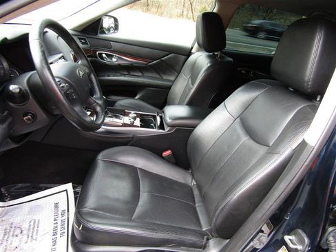 Used 2016 INFINITI Q70 L 3.7 image 12