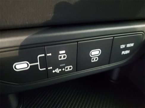 Certified 2025 Kia K4 LXS image 27