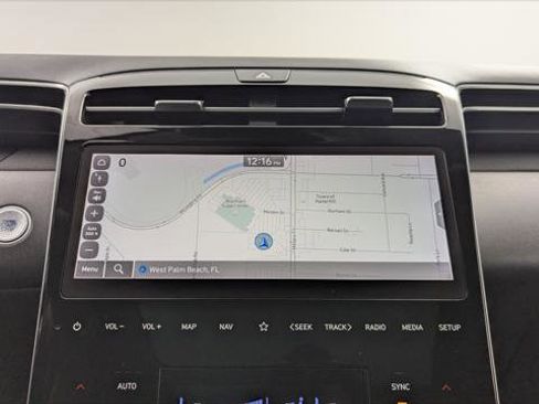 Used 2023 Hyundai Tucson Limited image 33