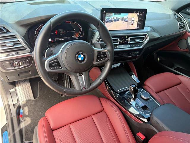 Certified 2025 BMW X4 xDrive30i w/ Premium Package AWD/4WD image 10