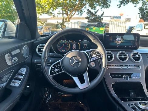 Used 2020 Mercedes-Benz C 300 Sedan image 33