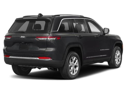 Certified 2025 Jeep Grand Cherokee Limited w/ Luxury Tech Group II AWD/4WD image 3