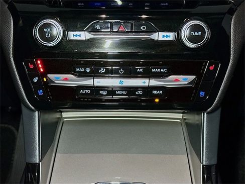 Certified 2022 Ford Explorer ST w/ Equipment Group 401A image 31