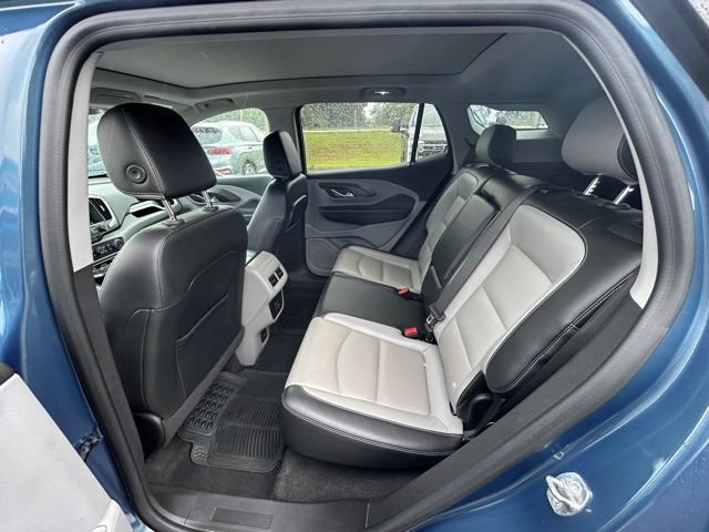 Used 2024 GMC Terrain SLT AWD/4WD image 9