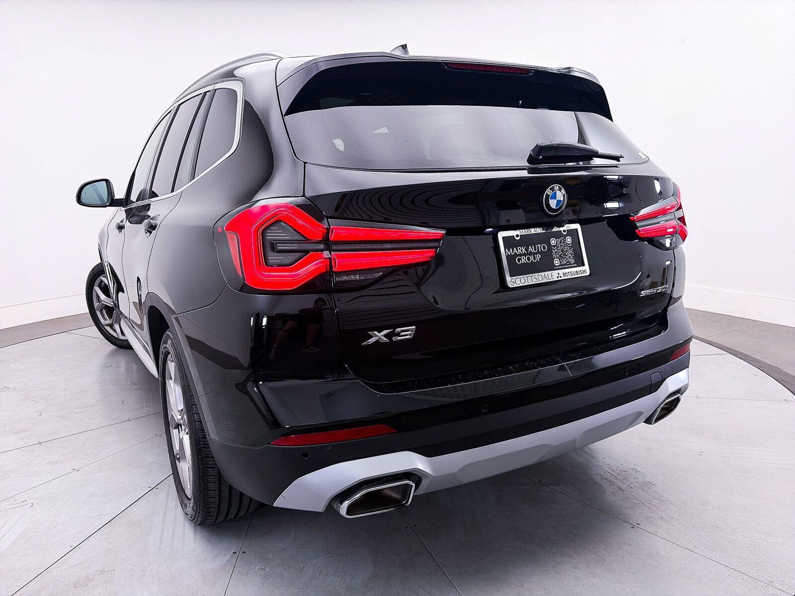 Used 2024 BMW X3 sDrive30i w/ Premium Package RWD image 4