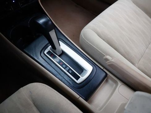 Used 2004 Honda Civic LX image 39