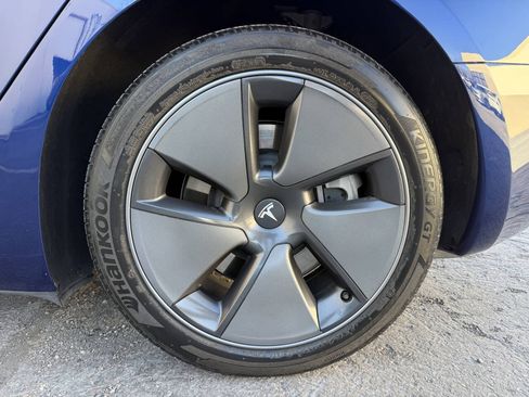 Used 2023 Tesla Model 3 Standard Range RWD image 34