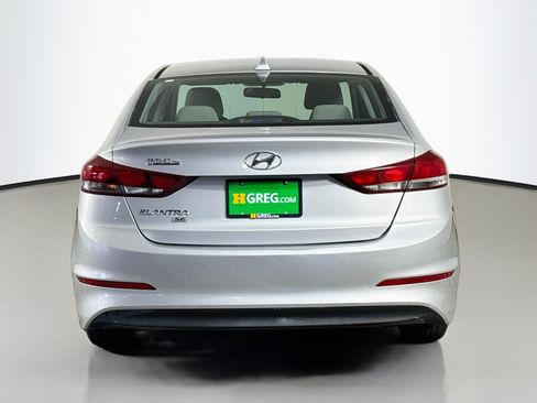 Used 2017 Hyundai Elantra SE FWD image 8