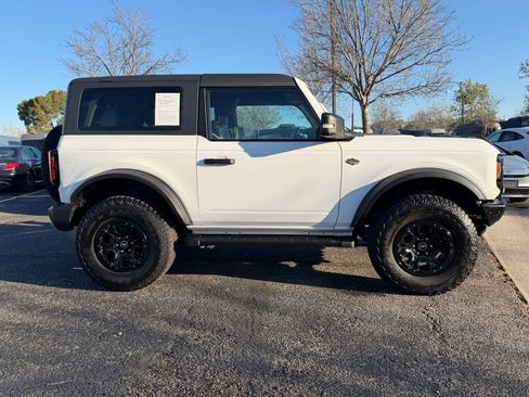 Used 2023 Ford Bronco Wildtrak image 8