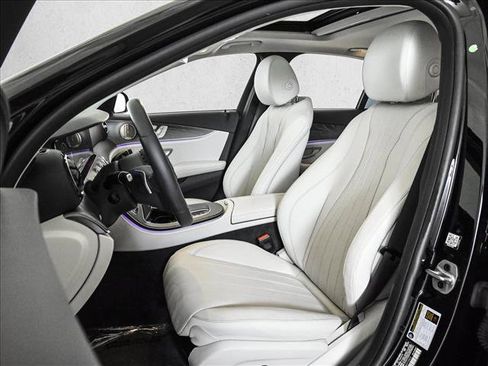 Used 2021 Mercedes-Benz E 350 Sedan image 18