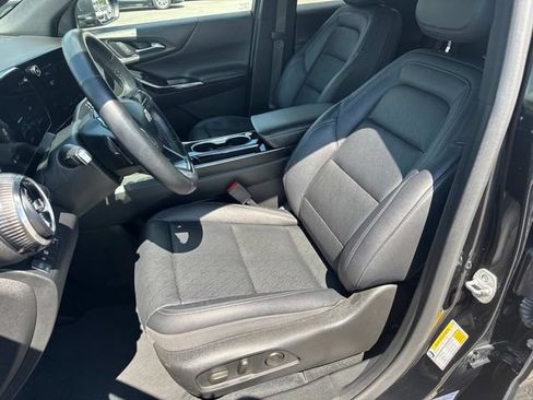 Used 2025 Chevrolet Equinox LT w/ Convenience Package II FWD image 24
