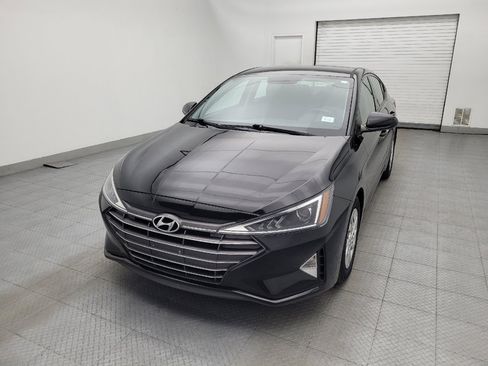 Used 2019 Hyundai Elantra SE w/ Cargo Package FWD image 15