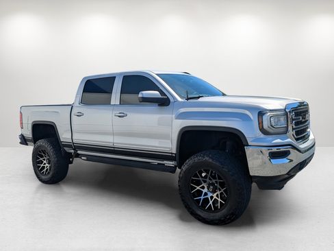 Used 2018 GMC Sierra 1500 SLE w/ Suspension Package, Off-Road AWD/4WD image 1