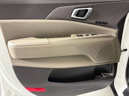 New 2026 Kia Carnival EX image 14