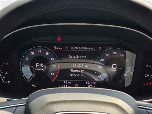 New 2025 Audi Q3 2.0T Premium image 21