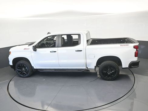 Used 2022 Chevrolet Silverado 1500 LT Trail Boss image 51