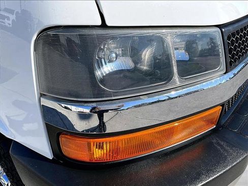 Used 2019 Chevrolet Express 3500 LT w/ LT Preferred Equipment Group image 30