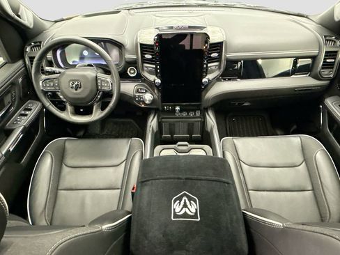 Used 2025 RAM 1500 Limited image 13