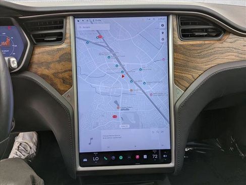 Used 2018 Tesla Model S 75D AWD/4WD image 17