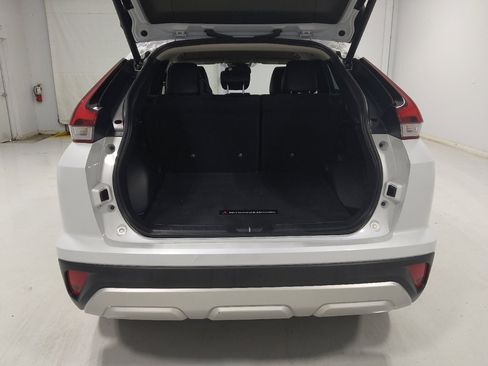 Used 2024 Mitsubishi Eclipse Cross SE AWD/4WD image 29