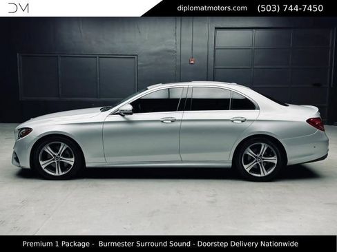 Used 2018 Mercedes-Benz E 300 image 4