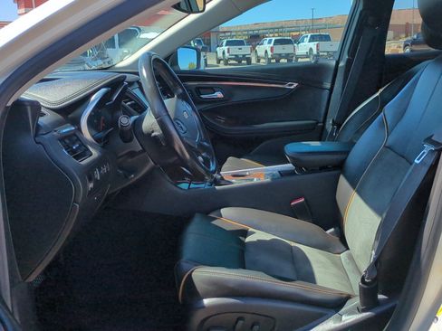 Used 2014 Chevrolet Impala LT FWD image 14