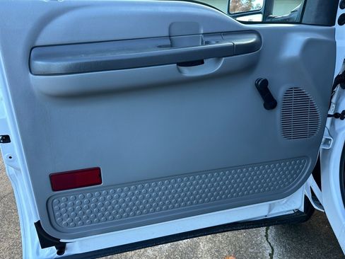 Used 2003 Ford F250 4x4 SuperCab Super Duty image 14