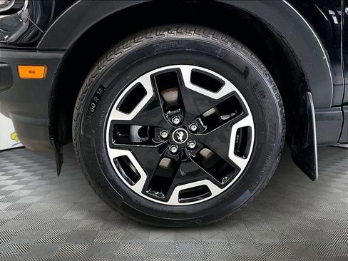 Used 2023 Ford Bronco Sport Outer Banks w/ Tech Package image 7