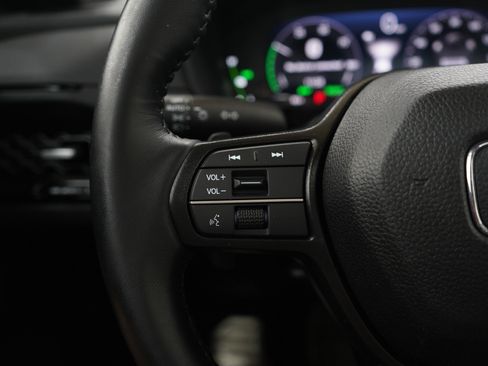 Used 2024 Honda Accord Sport image 24