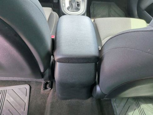 Used 2022 Kia Forte LXS FWD image 30