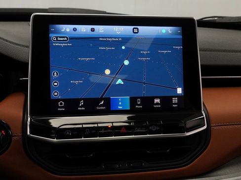 Certified 2024 Jeep Compass Limited w/ Elite Group image 25