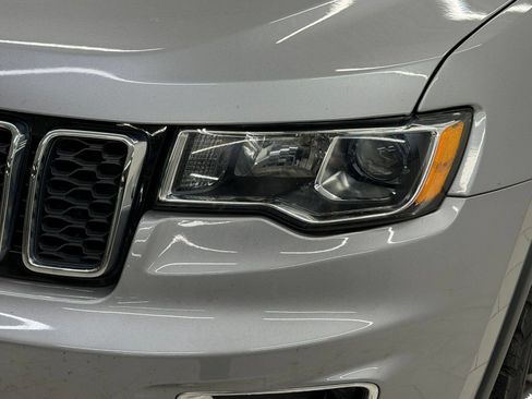 Used 2020 Jeep Grand Cherokee Limited w/ Luxury Group II AWD/4WD image 10
