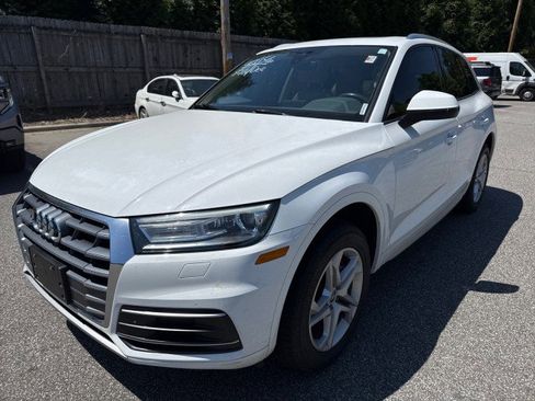 Used 2018 Audi Q5 2.0T Premium AWD/4WD image 2