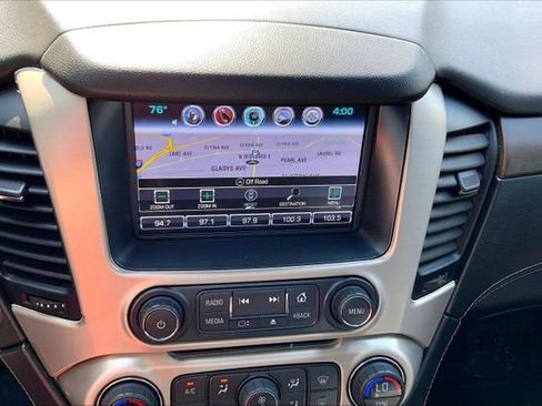 Used 2018 GMC Yukon Denali w/ Open Road Package AWD/4WD image 37