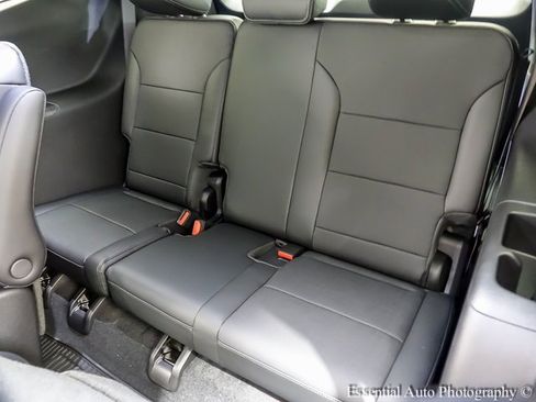 New 2026 Buick Enclave Preferred w/ LPO, Floor Liner Package image 10