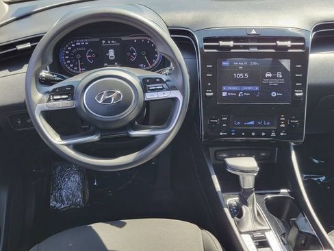 Certified 2024 Hyundai Tucson SEL FWD image 6