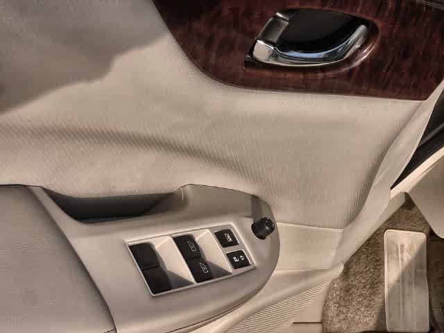 Used 2015 Nissan Quest SV w/ Leather Package FWD image 30