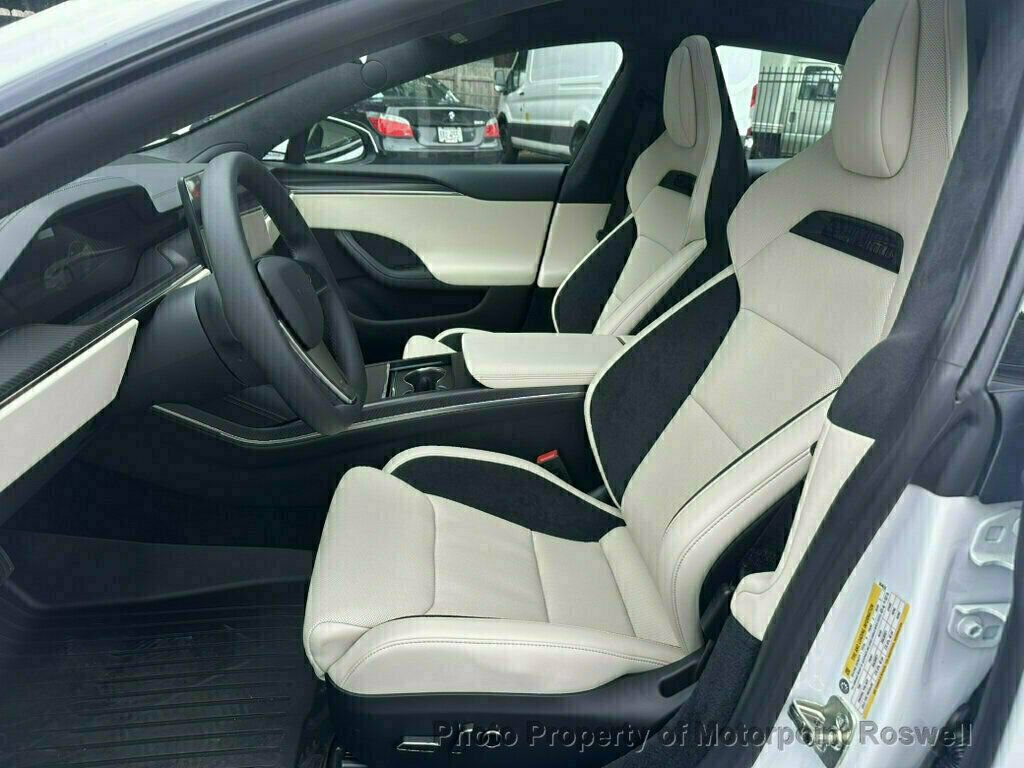 Used 2026 Tesla Model S Plaid AWD/4WD image 6