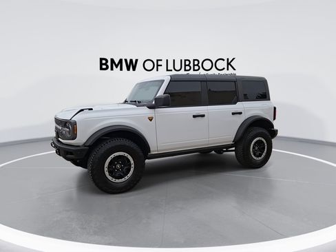 Used 2025 Ford Bronco Badlands w/ Sasquatch Package AWD/4WD image 5